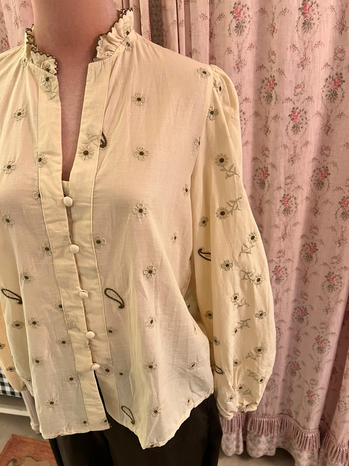 Blusa fiori & paisley