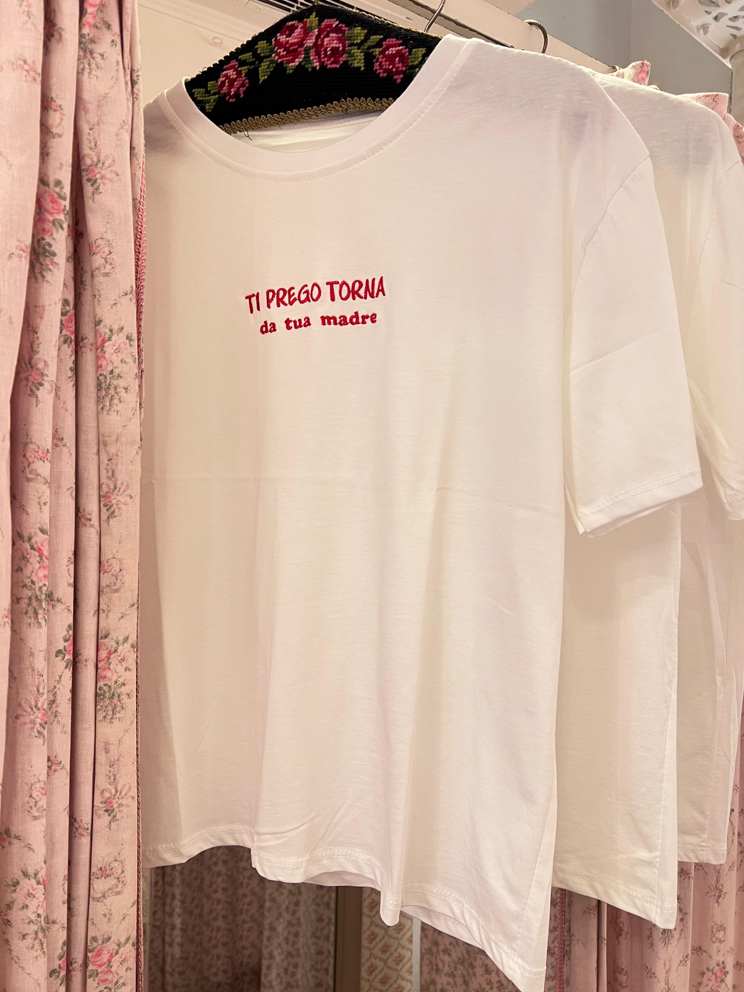 T-shirt Ti prego torna da tua madre