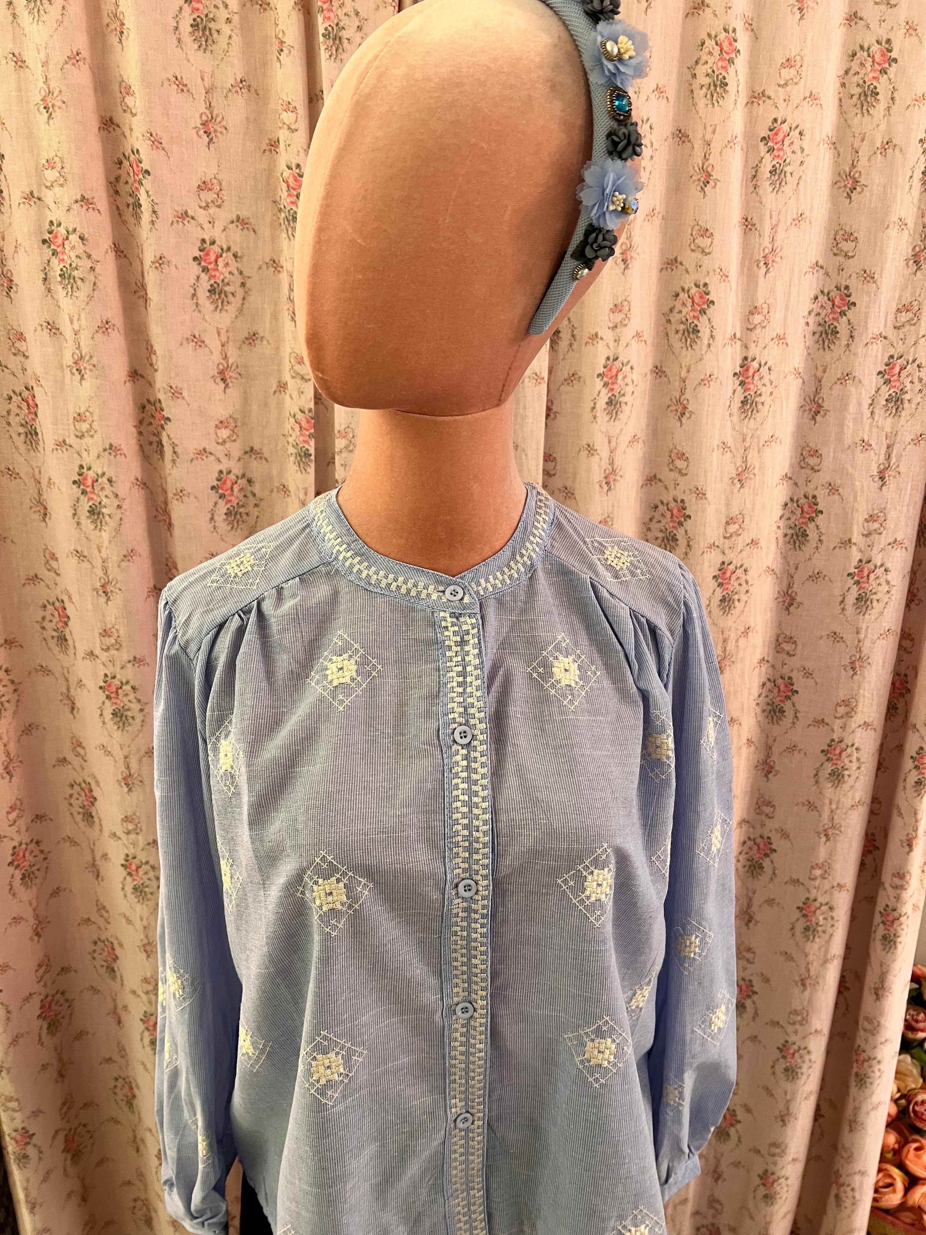 Camicia punto croce