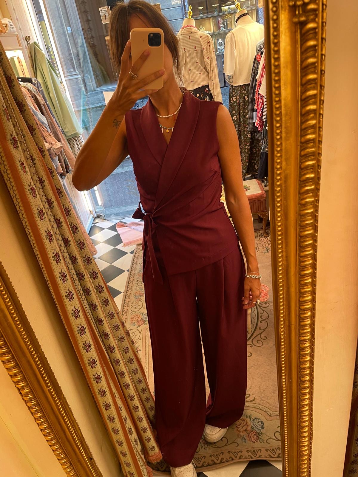 Completo gilet pantalone bordeaux