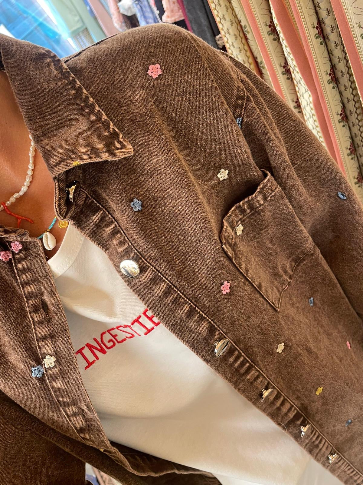 Camicia jeans ricamata cioccolato