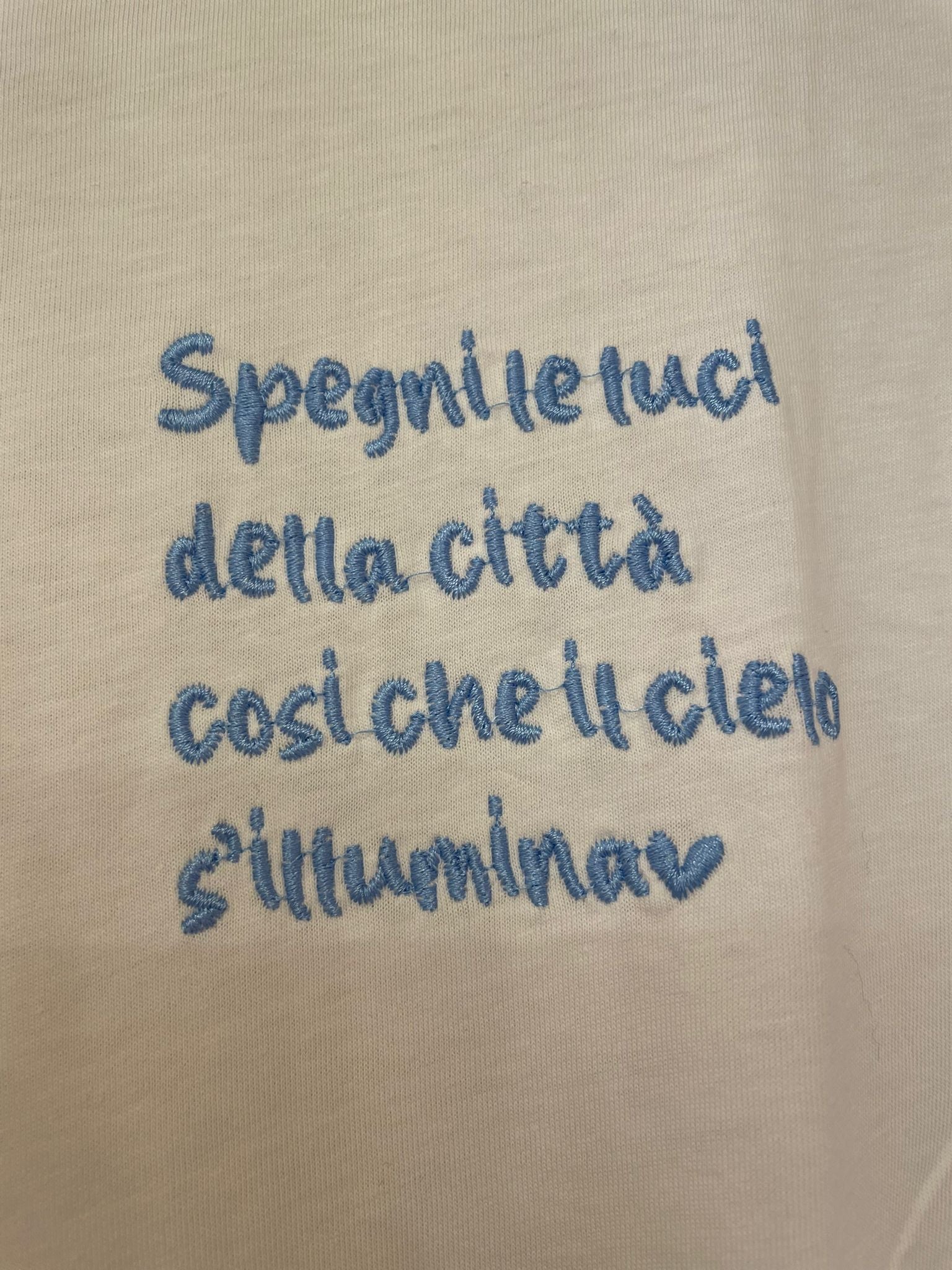 T-shirt spegni le luci della città...