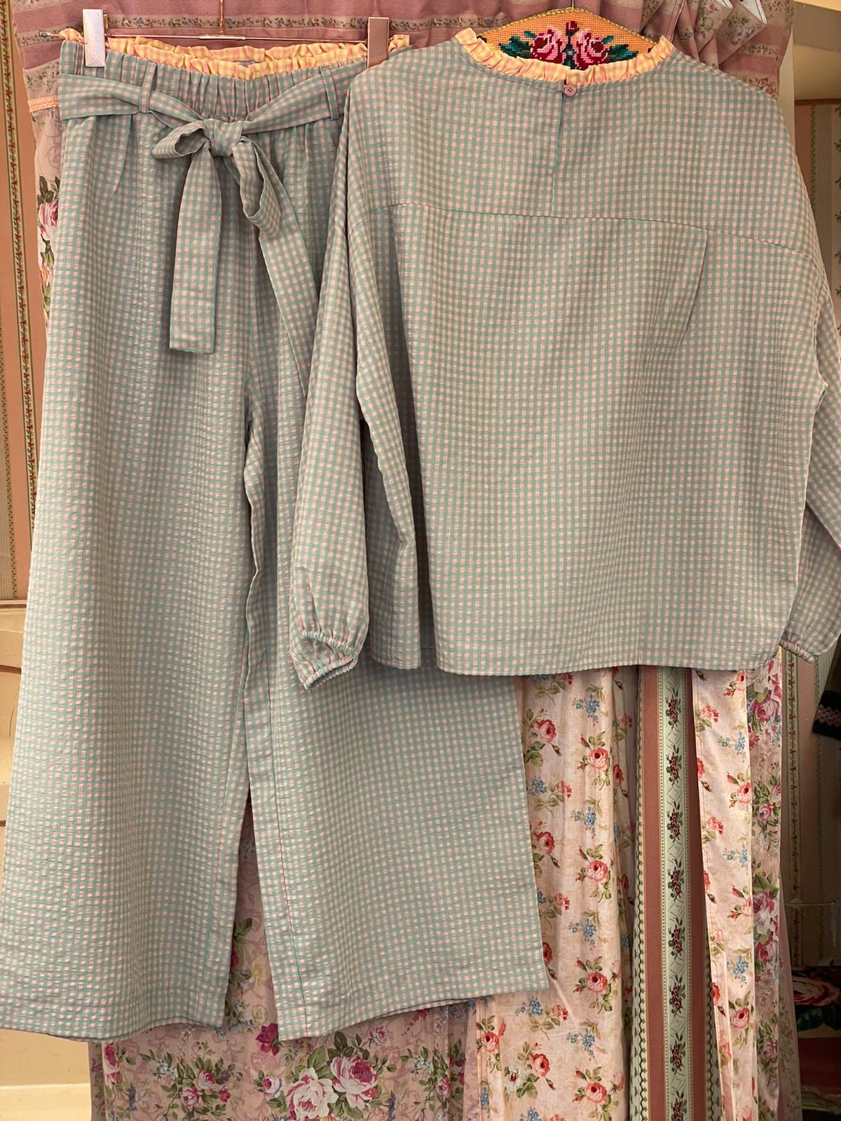 Blusa Clochette
