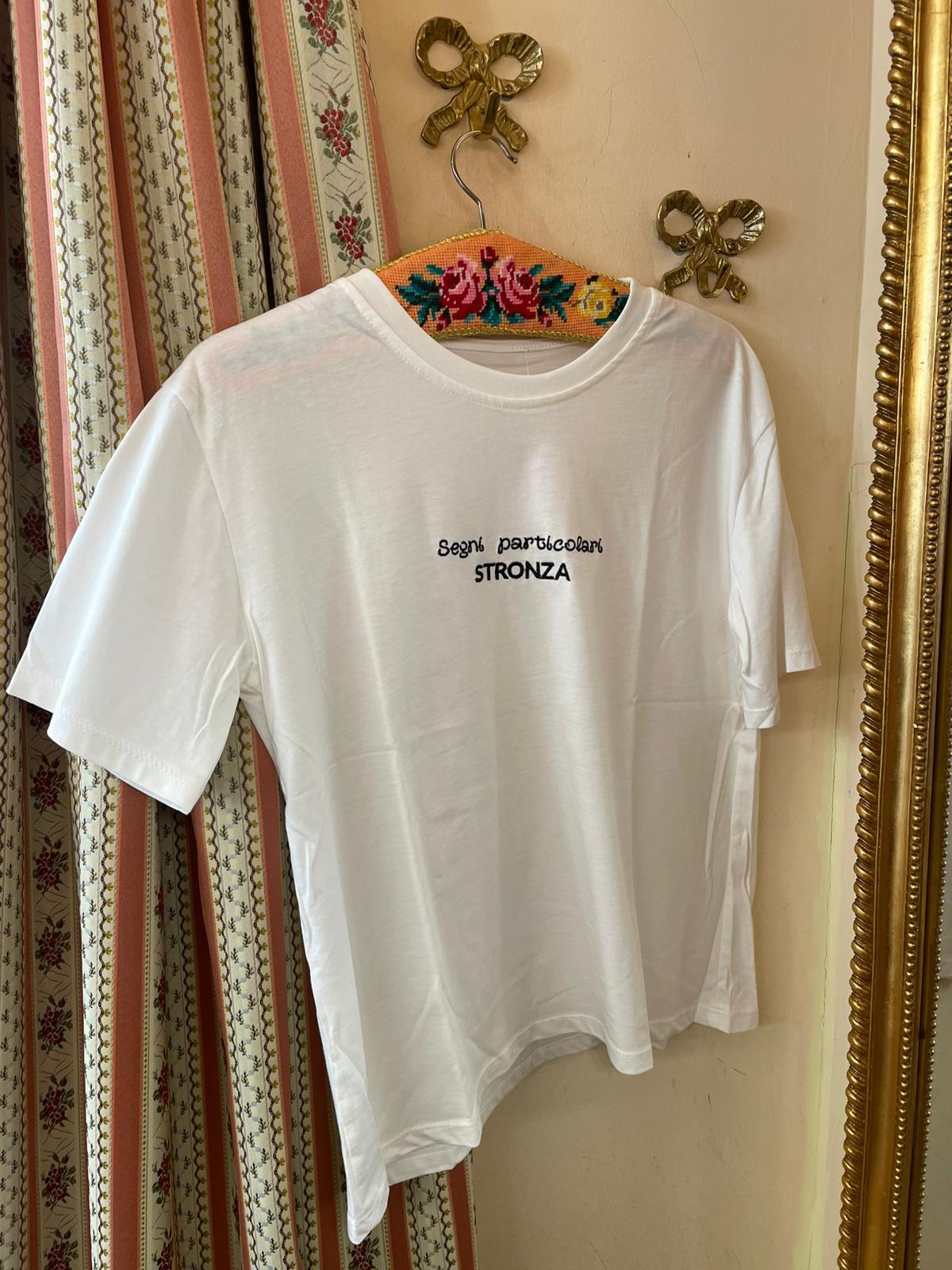 T-shirt Segni particolari stronza