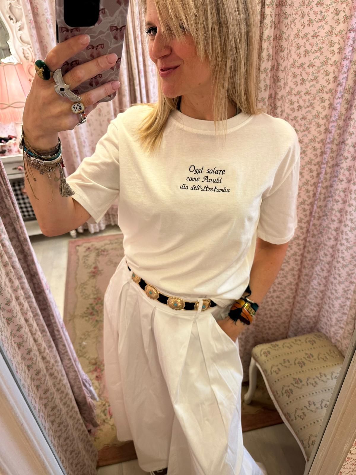 T-shirt Oggi solare come Anubi dio dell’oltretomba
