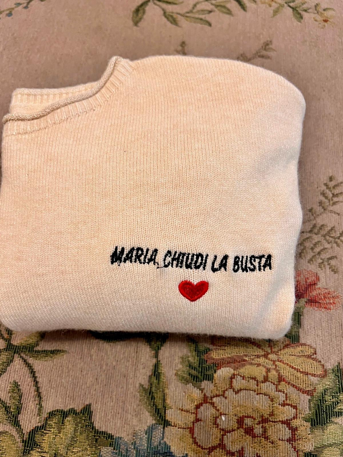 Pull Maria, chiudi la busta