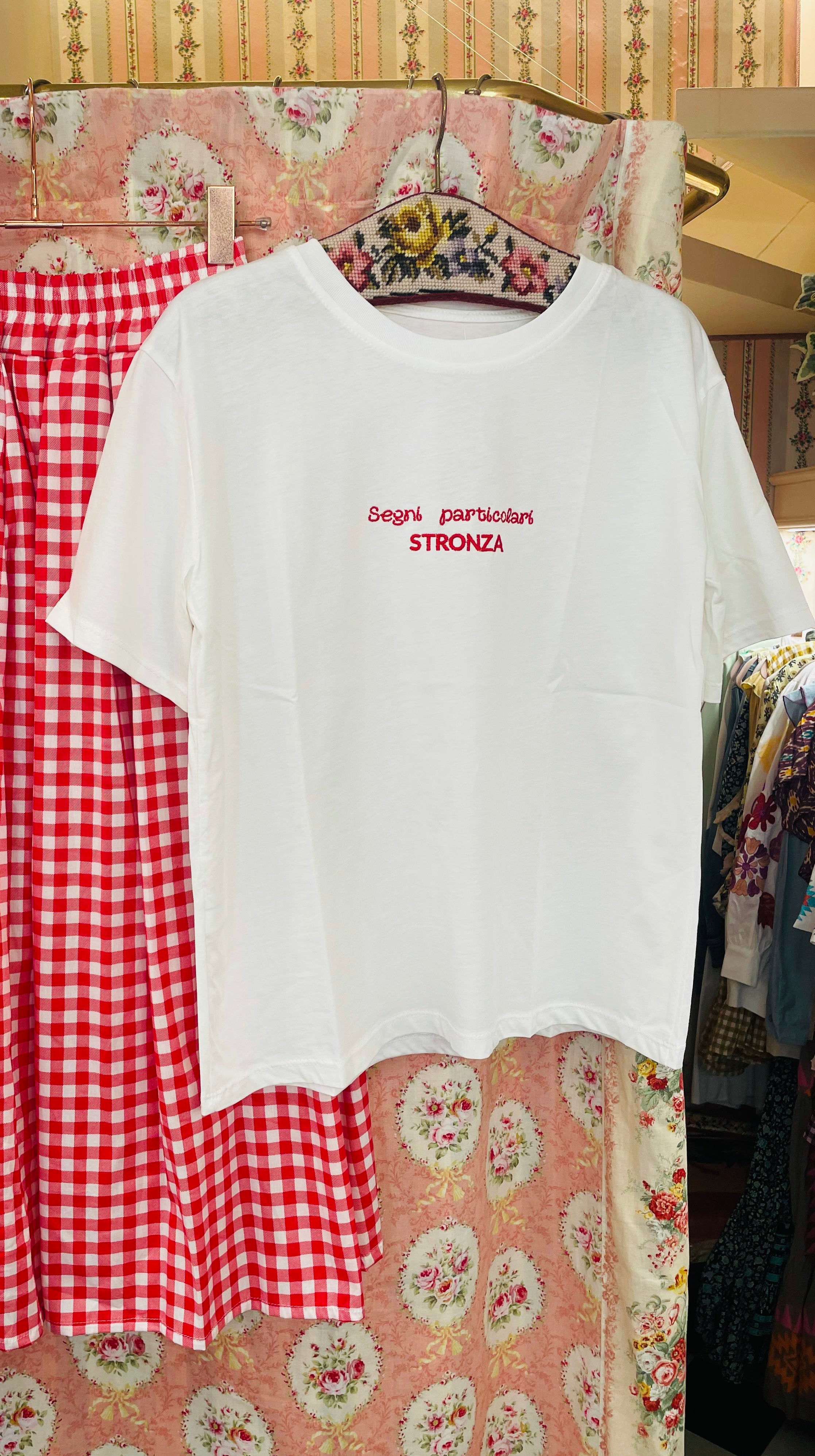T-shirt Segni particolari stronza