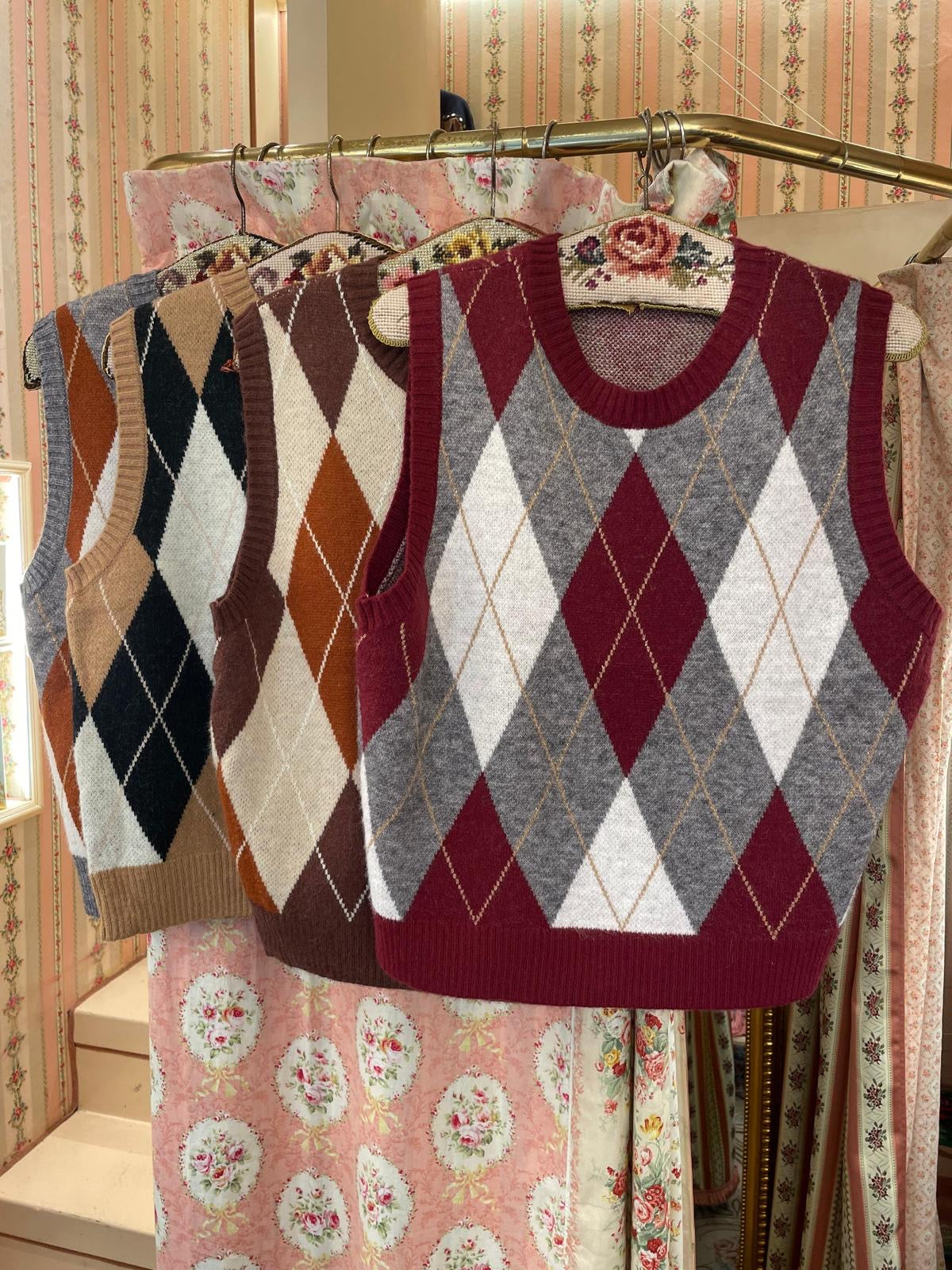 Gilet College