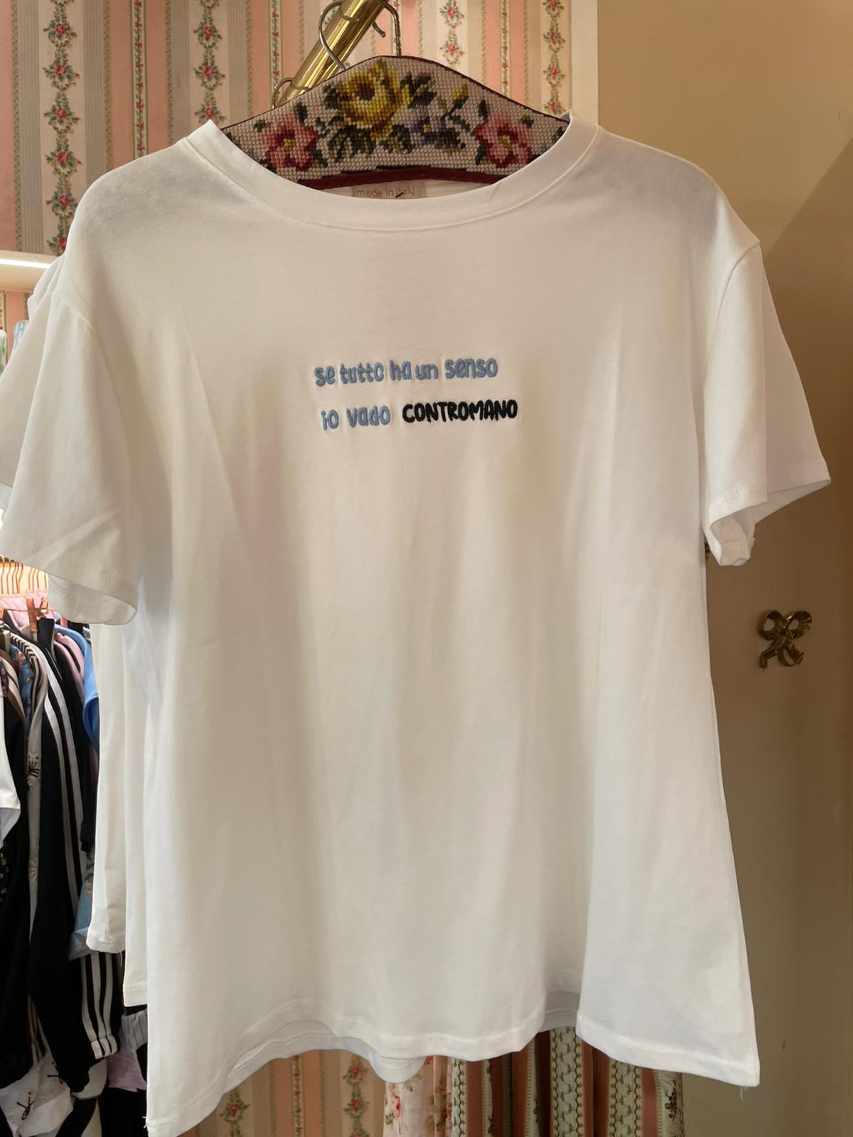 T-shirt Se tutto ha un senso io vado contromano