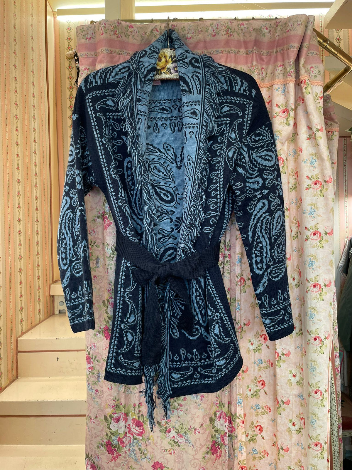 Cardigan Paisley