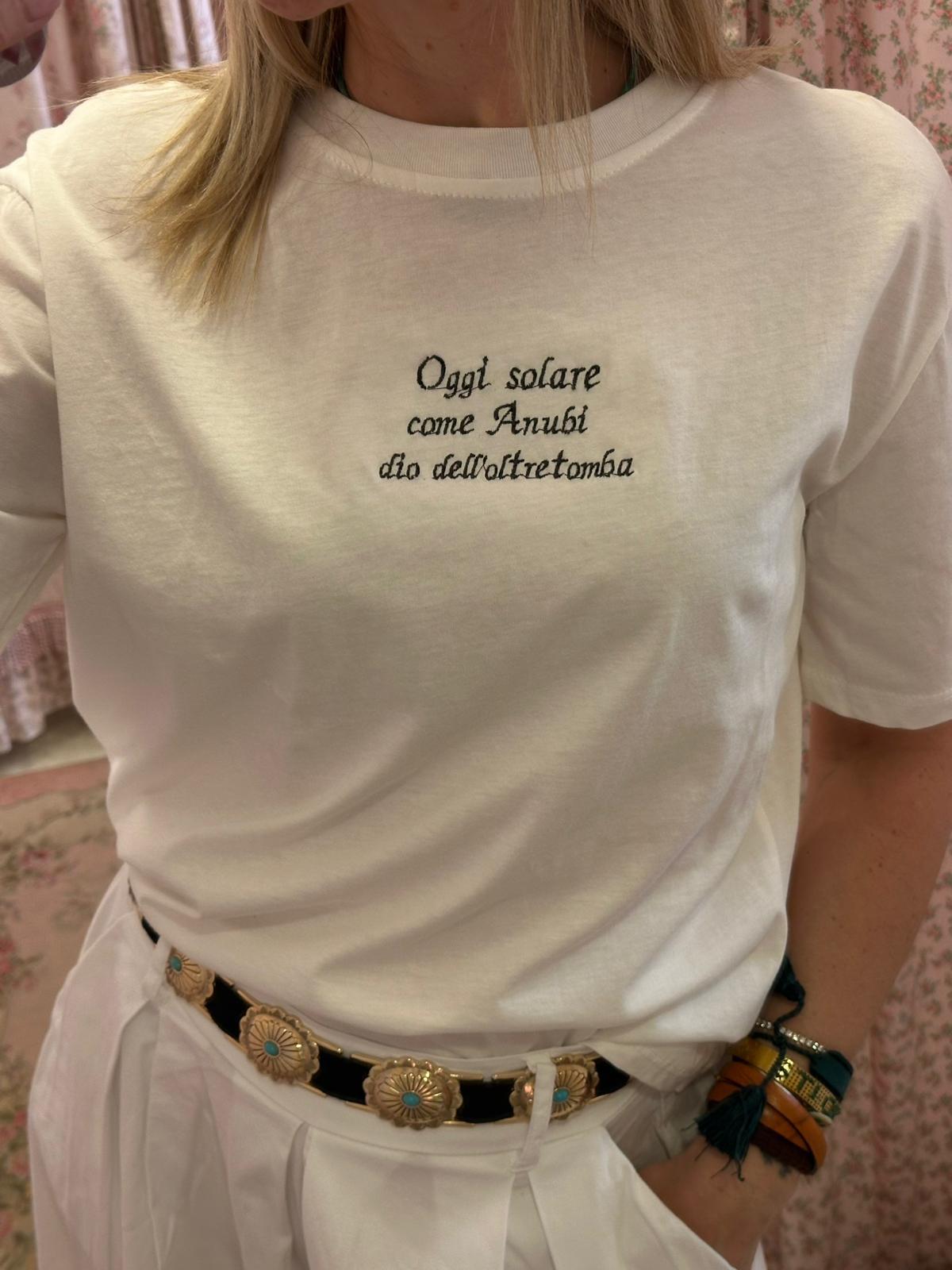 T-shirt Oggi solare come Anubi dio dell’oltretomba